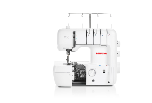 BERNINA L650 mit Lufteinfädler