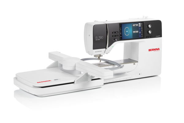 BERNINA 790 Ultra mit Stickmodul