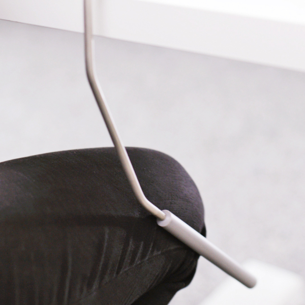 BERNINA L890 mit Lufteinfädler