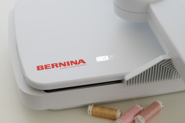 BERNINA 735 inkl. Stickmodul