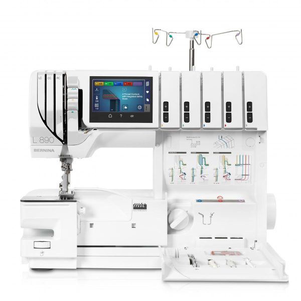 BERNINA L890 QE mit Lufteinfädler