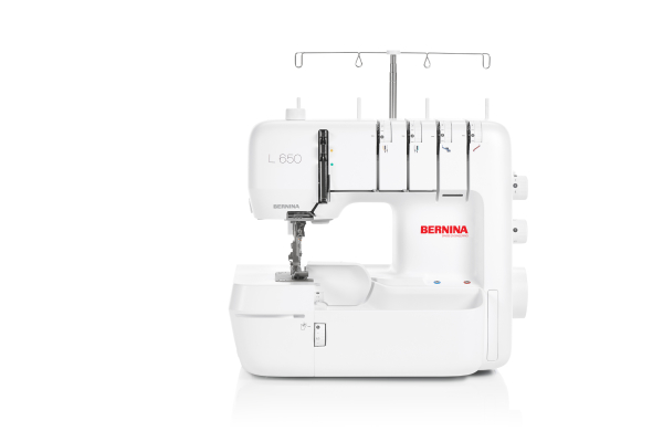BERNINA L650 mit Lufteinfädler