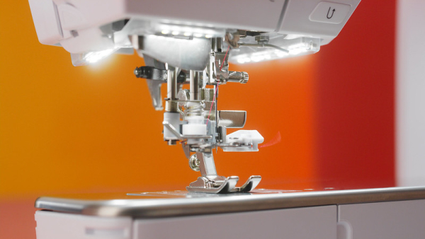 BERNINA 790 PRO mit Stickmodul